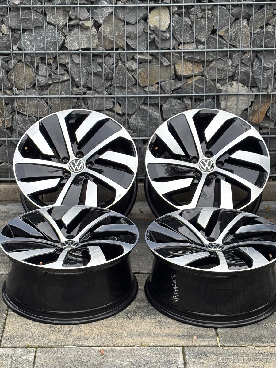 ✅ 5x112 r19 Montevideo arteon Passat b8