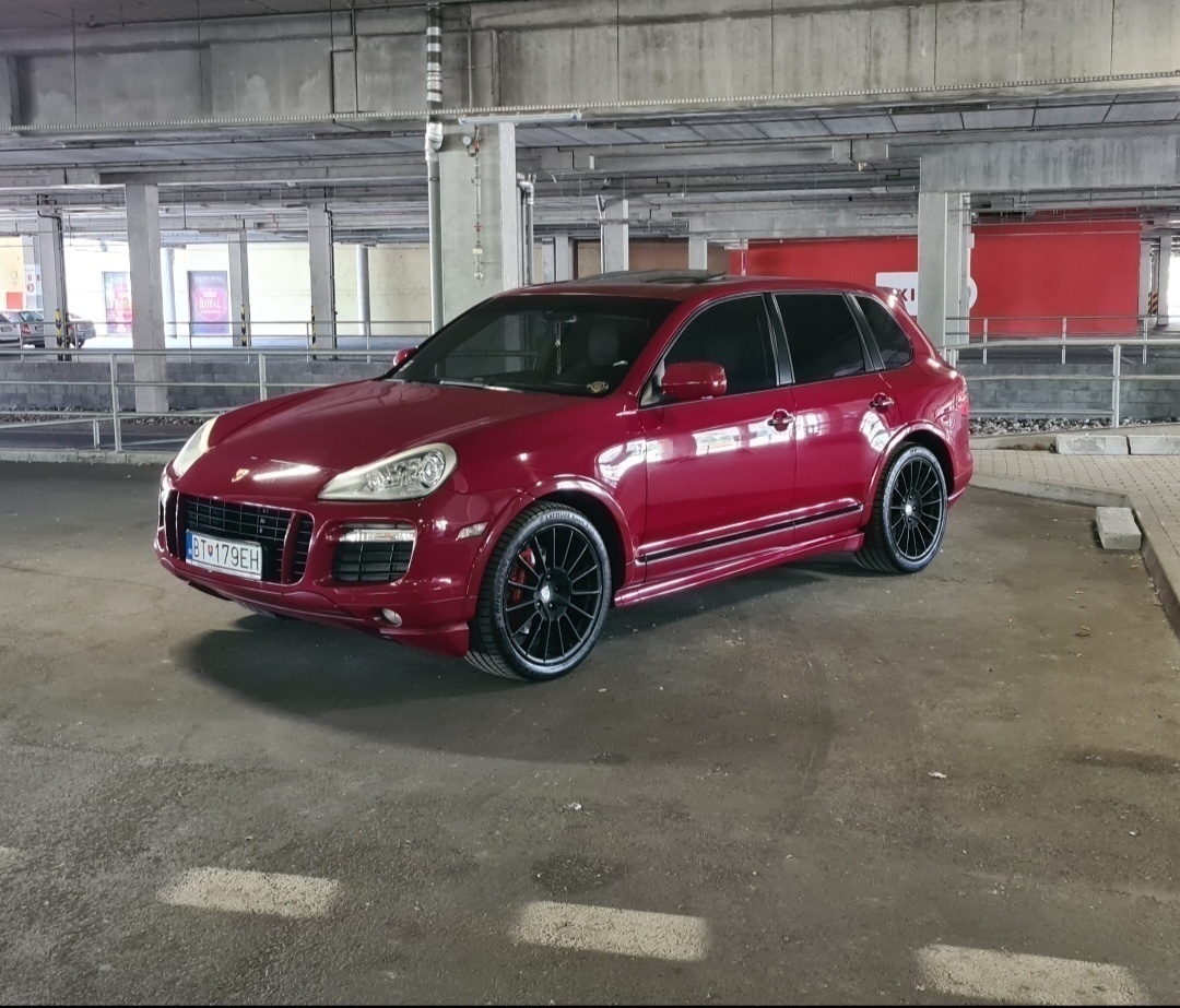 PORSCHE CAYENNE GTS R.V 2008 289 000KM