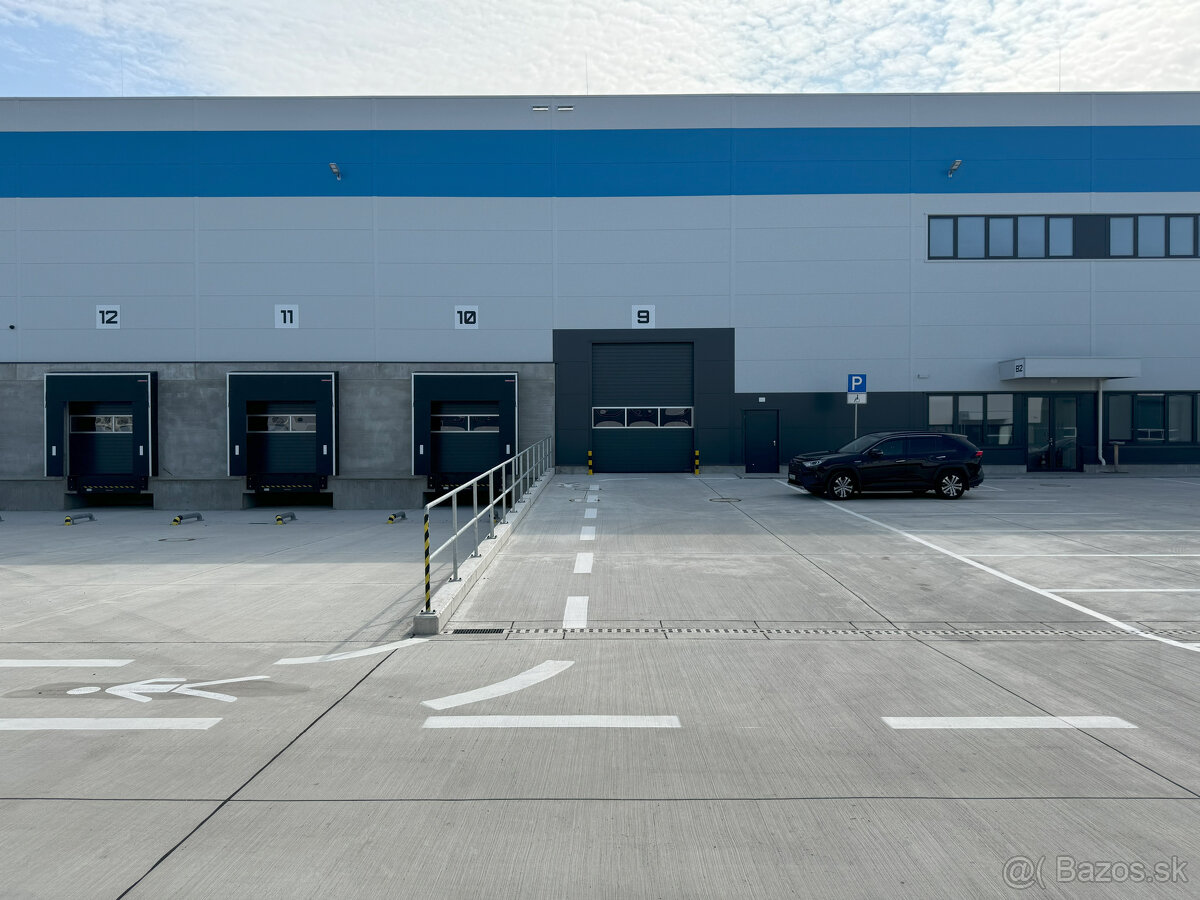 Prenájom nového skladového priestoru 1879m² vrátane kancelár