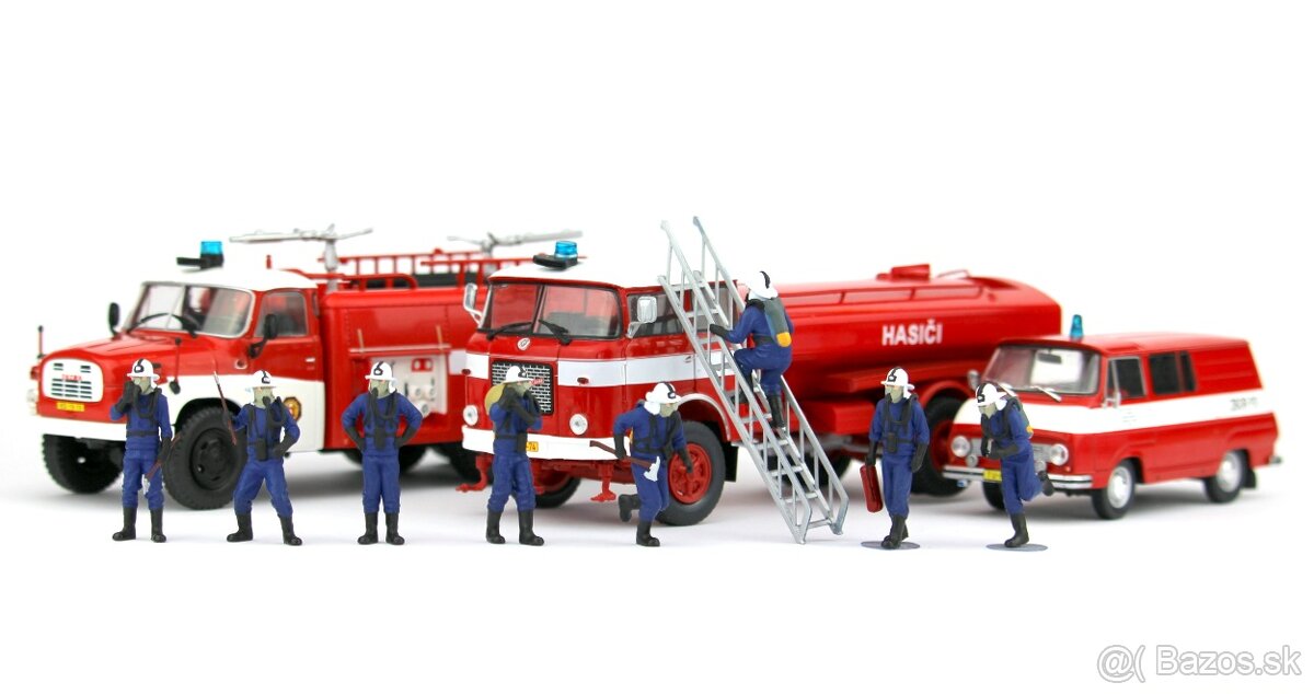 Ručne malované figúrky hasičov 1:43