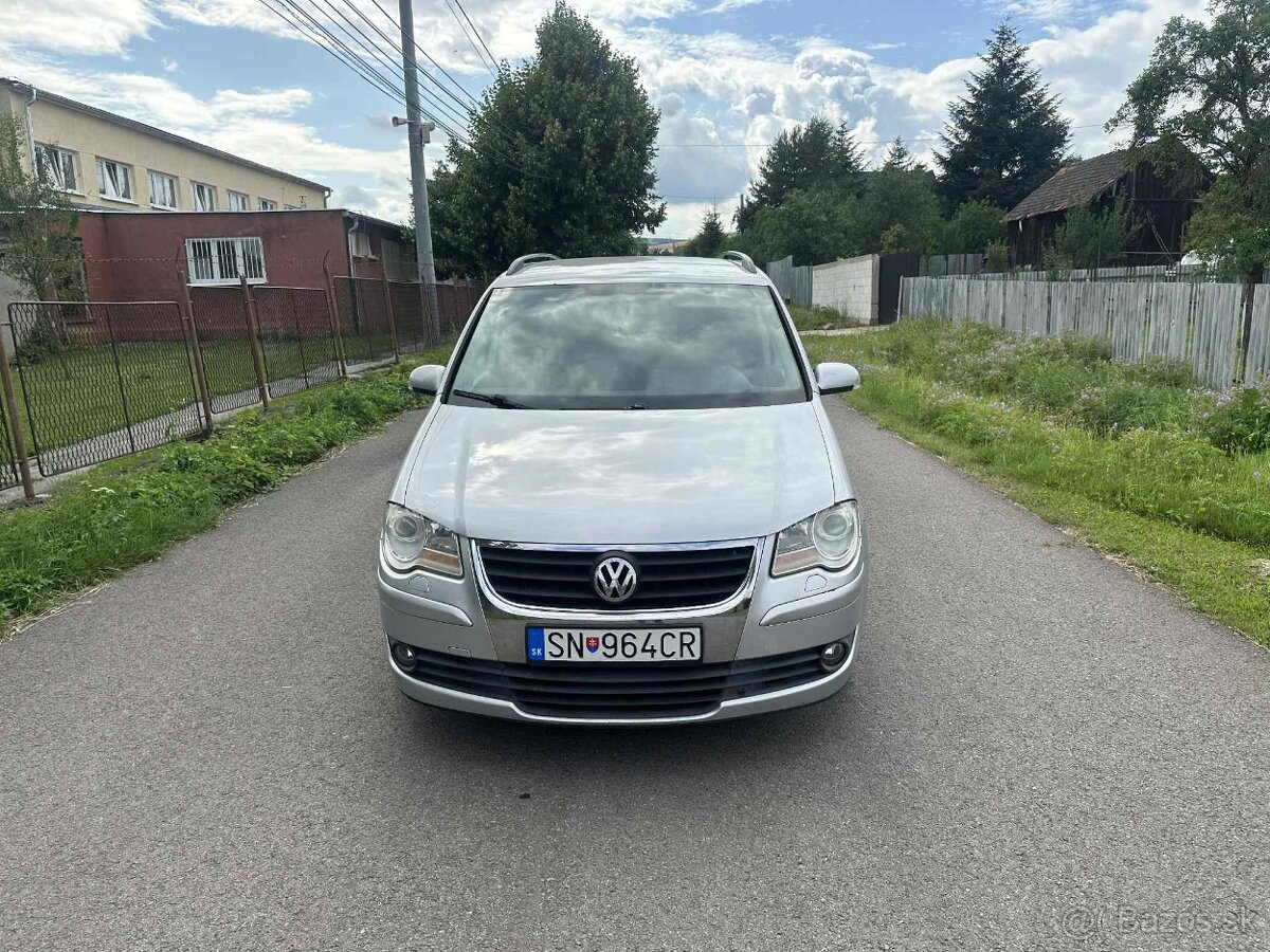 Predám Volkswagen Touran 1.9 TDI DSG