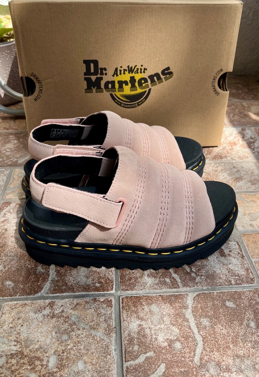Nové sandále Dr.Martens s pôvodným balením