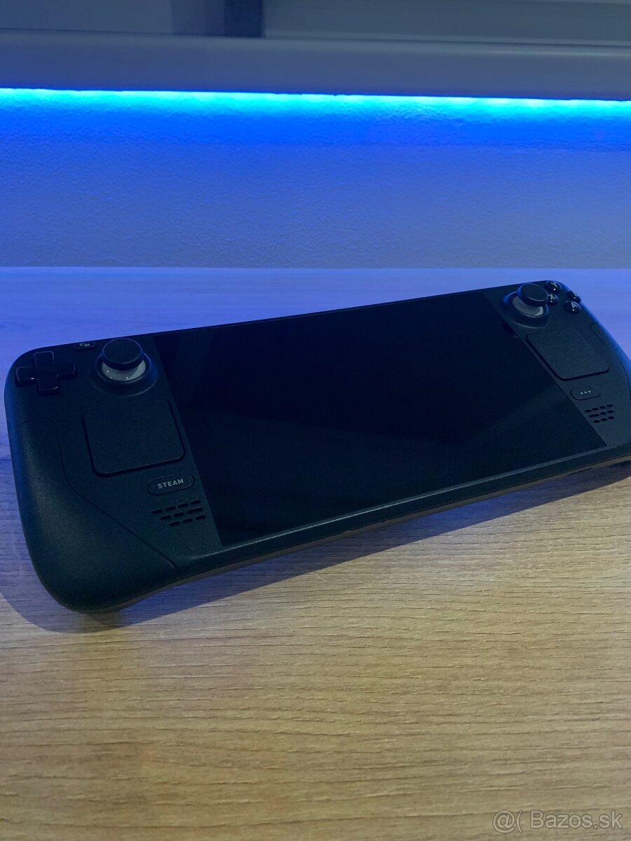 Steam Deck 64gb (+512gb microSD)