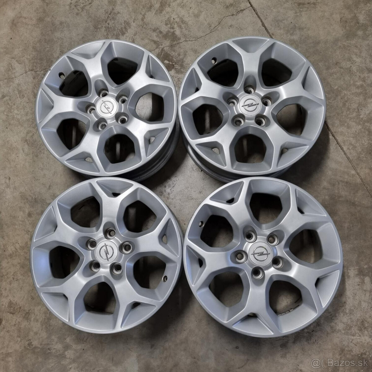 Hliníkové disky 5x110 R16 6,5J ET37