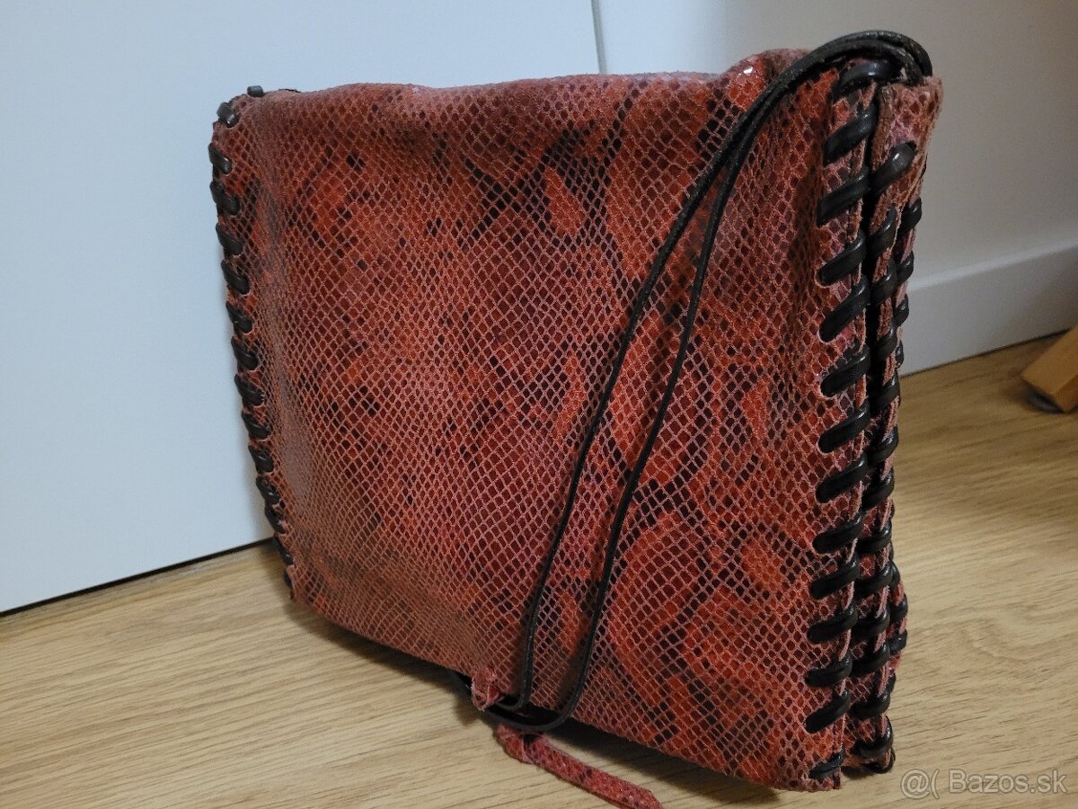 Kožená kabelka