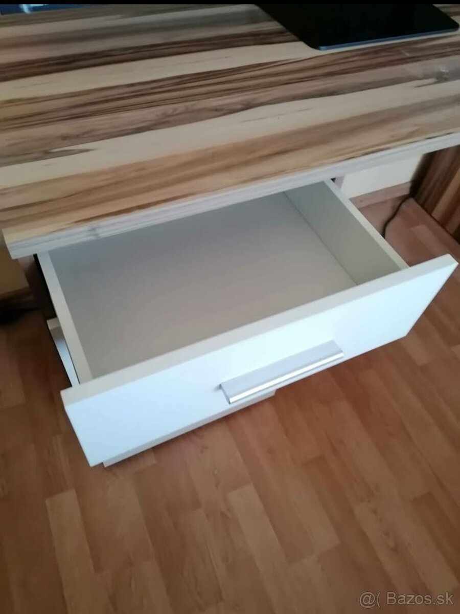 Kancelarsky/skolsky stol