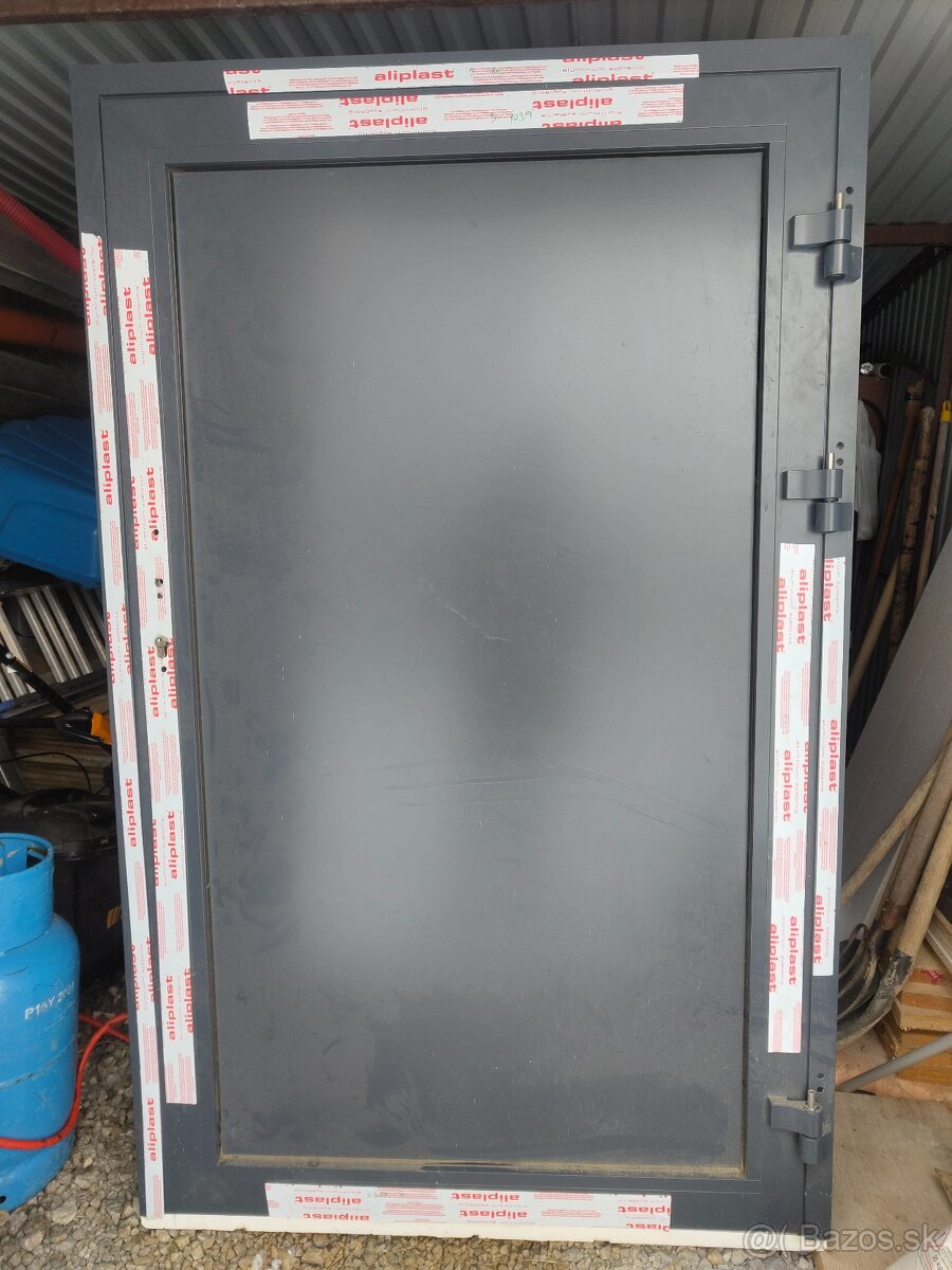 Antracitove dvere 113x180