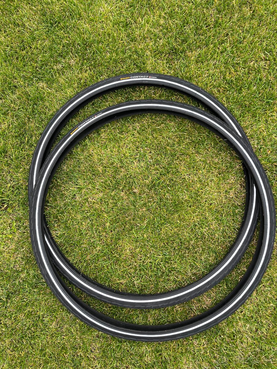 NOVE PLASTE 28, 700, 622