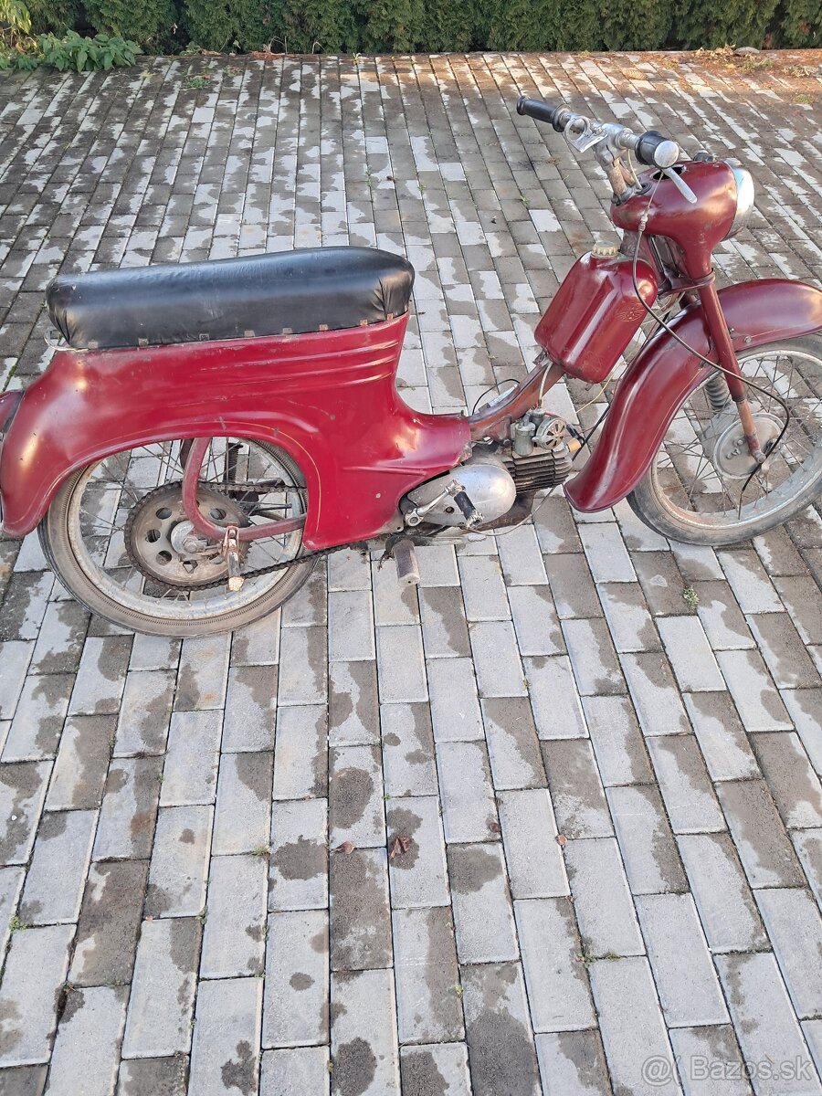 Jawa 05 typ 555 pionier