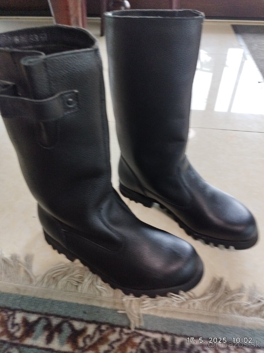 bufy, vojenské čižmy