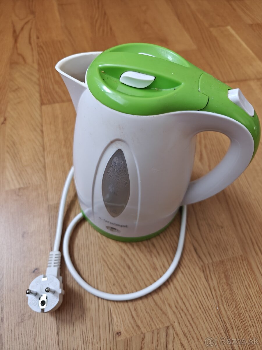 Rýchlovarná kanvica Concept 1,2l 1100 W