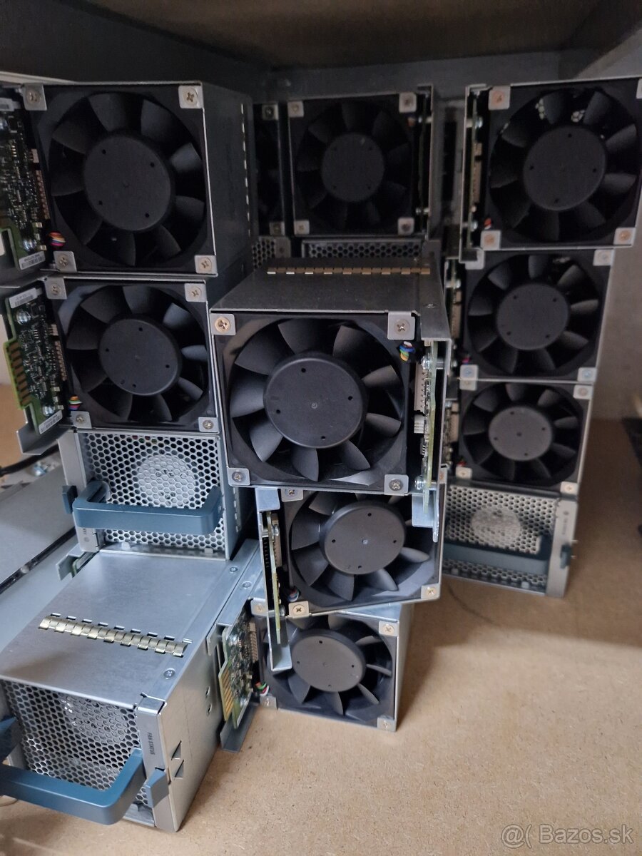 Výkonné 70W ventilátory zo serverov