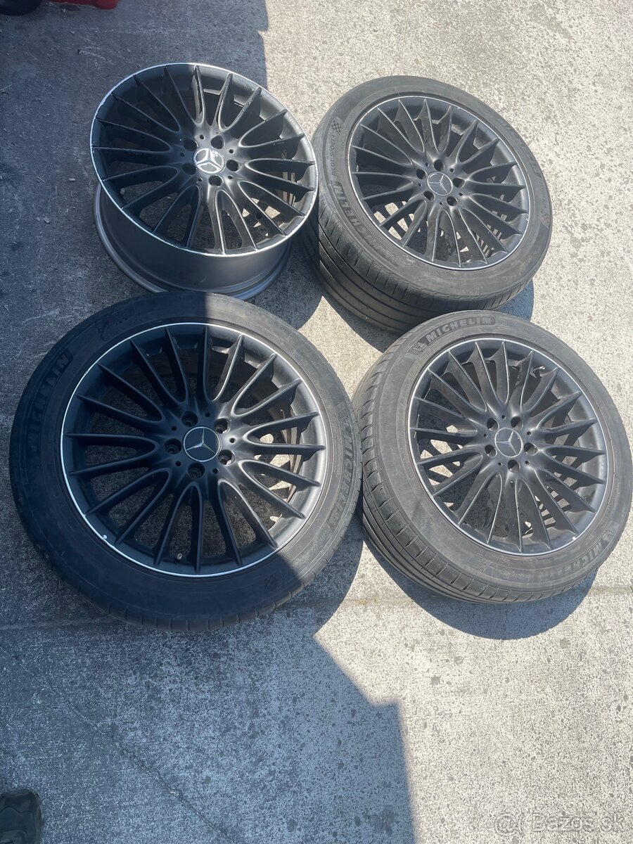 5x112 r19 Mercedes original sada 4 ks disky kolesa elektrony