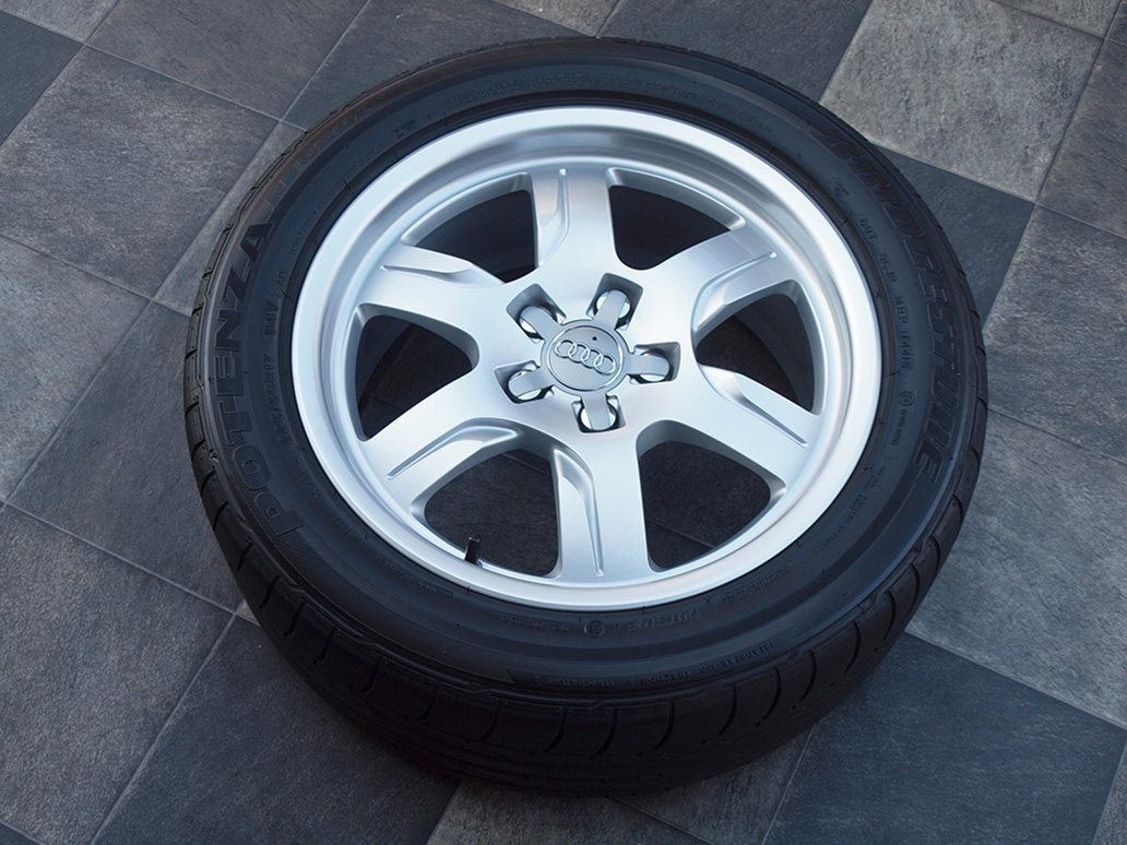 17" Alu kola 5x112 AUDI A5 ZÁNOVNÍ LETNÍ SADA