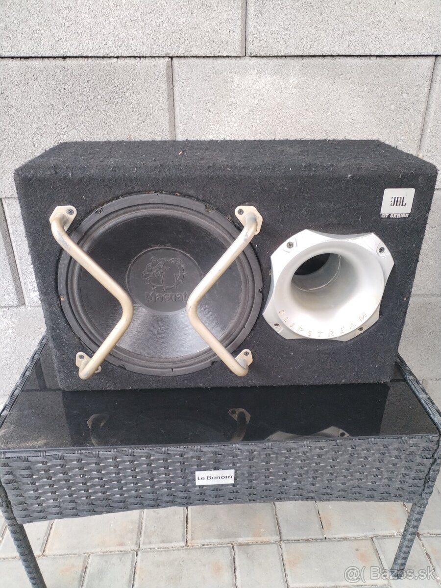Subwoofer