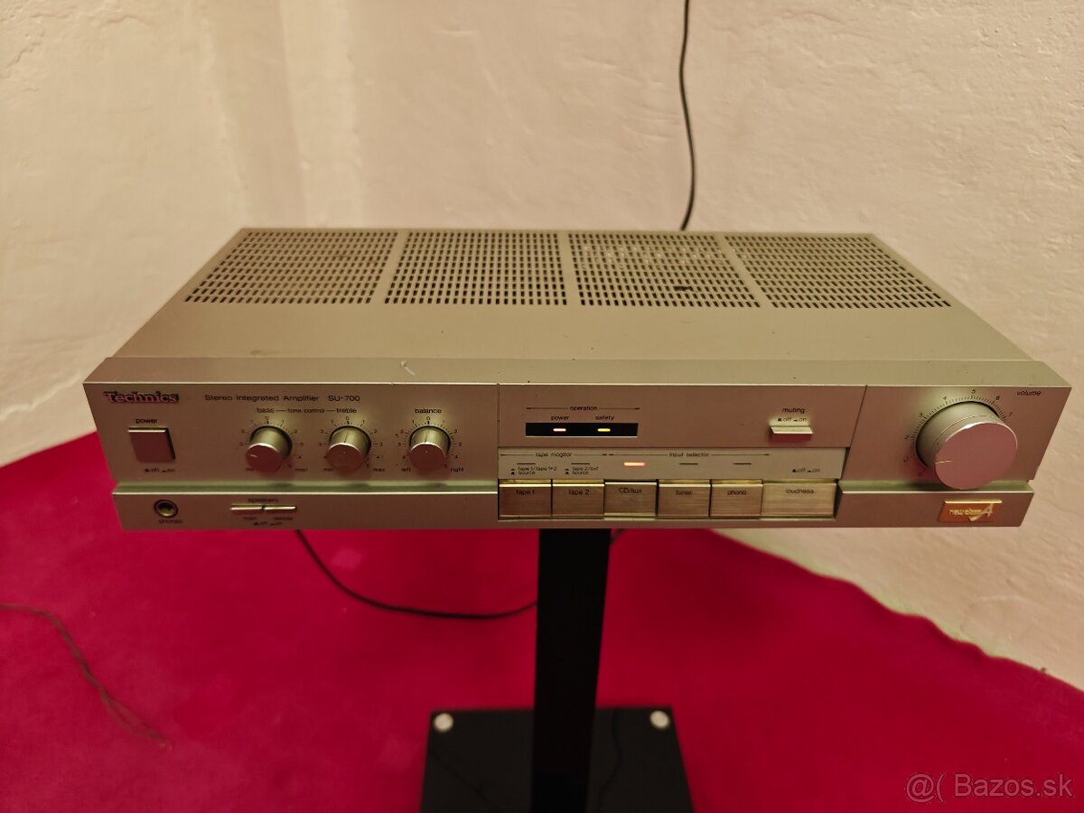 Technics SU-700