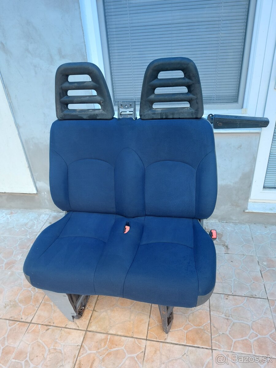 Sedačka spolujazdca Iveco Daily