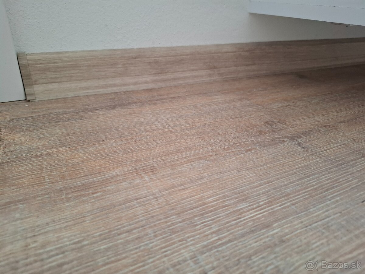 Predám PVC podlahové lišty