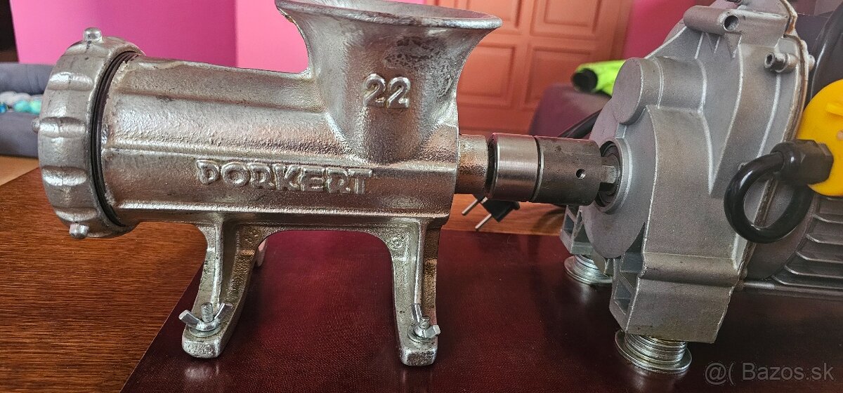 Elektricky mlynček 22