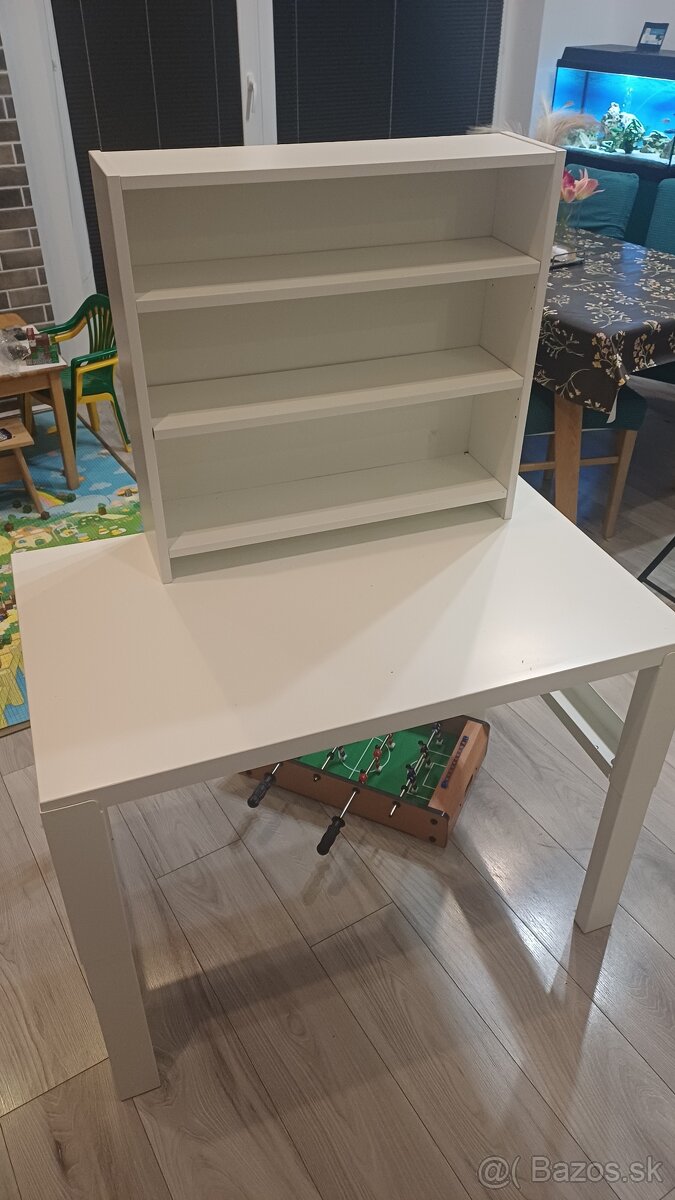 Detsky nastavitelny stolik