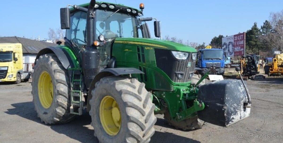 John Deere 6250R