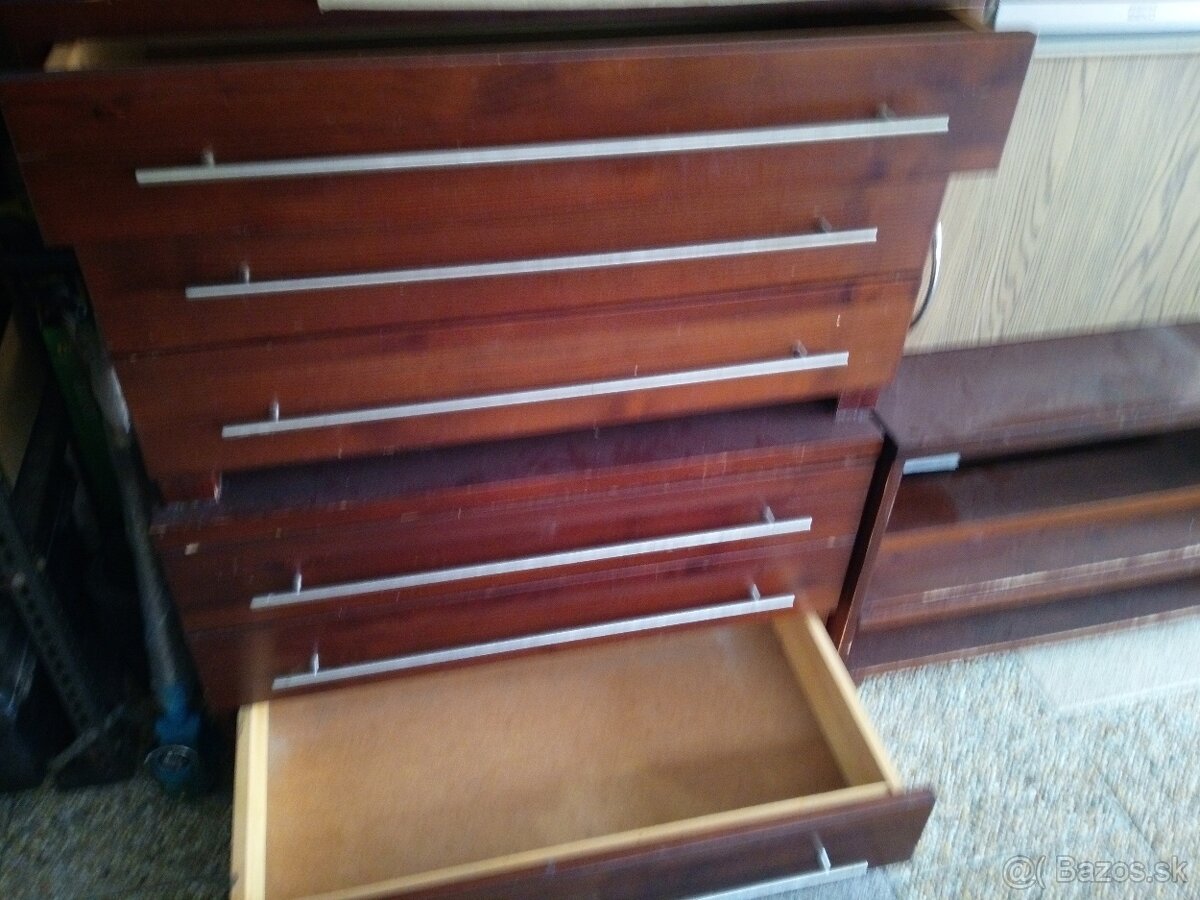 Komody masívne predaj