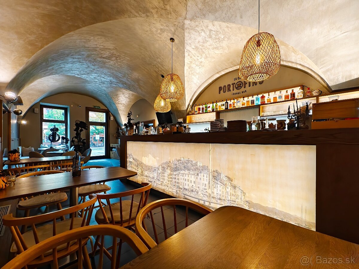 Luxusná zabehnutá kaviareň ul. Hlavná, Košice - Staré Mesto