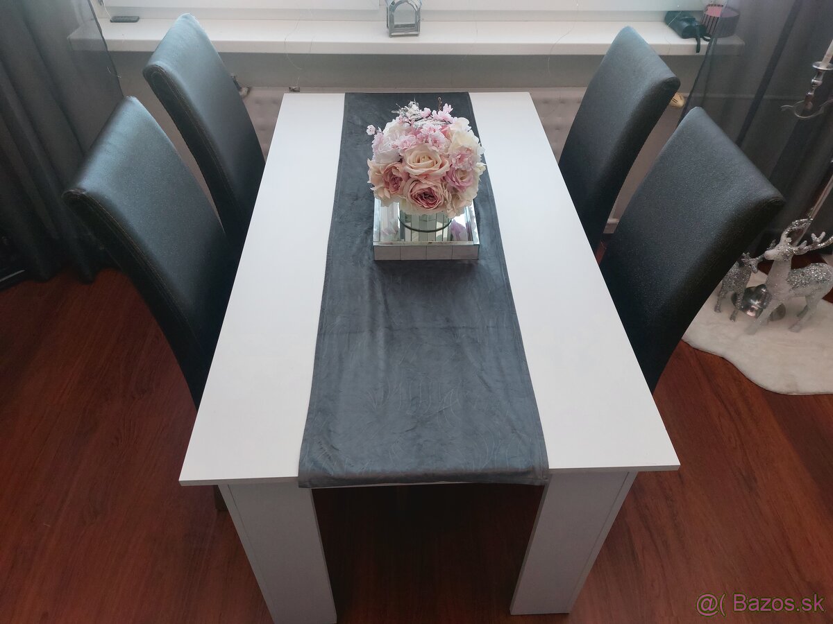 Stoličky +stôl
