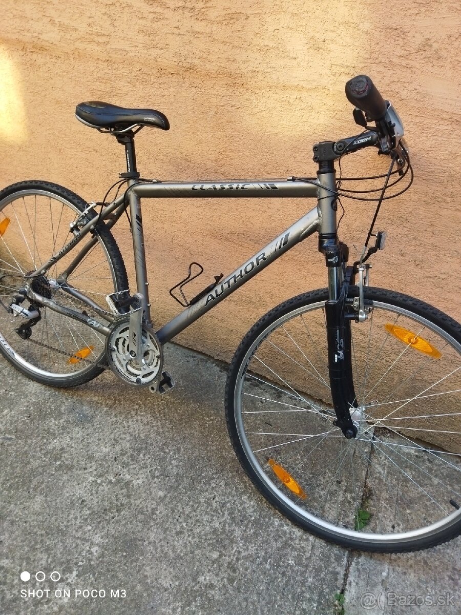 Bicykel trekingovy Author classic