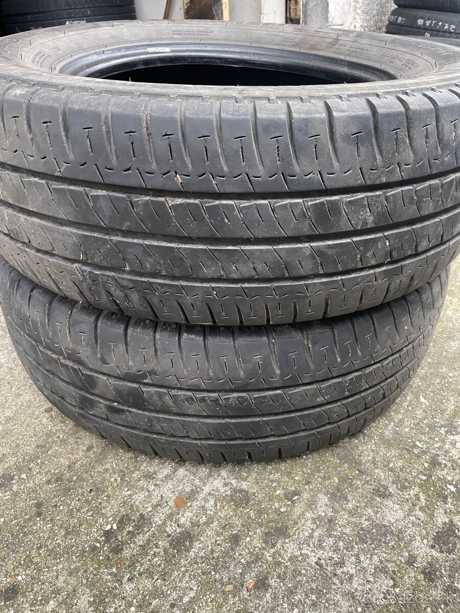 235/65 R16C 115/113R Michelin Agilis