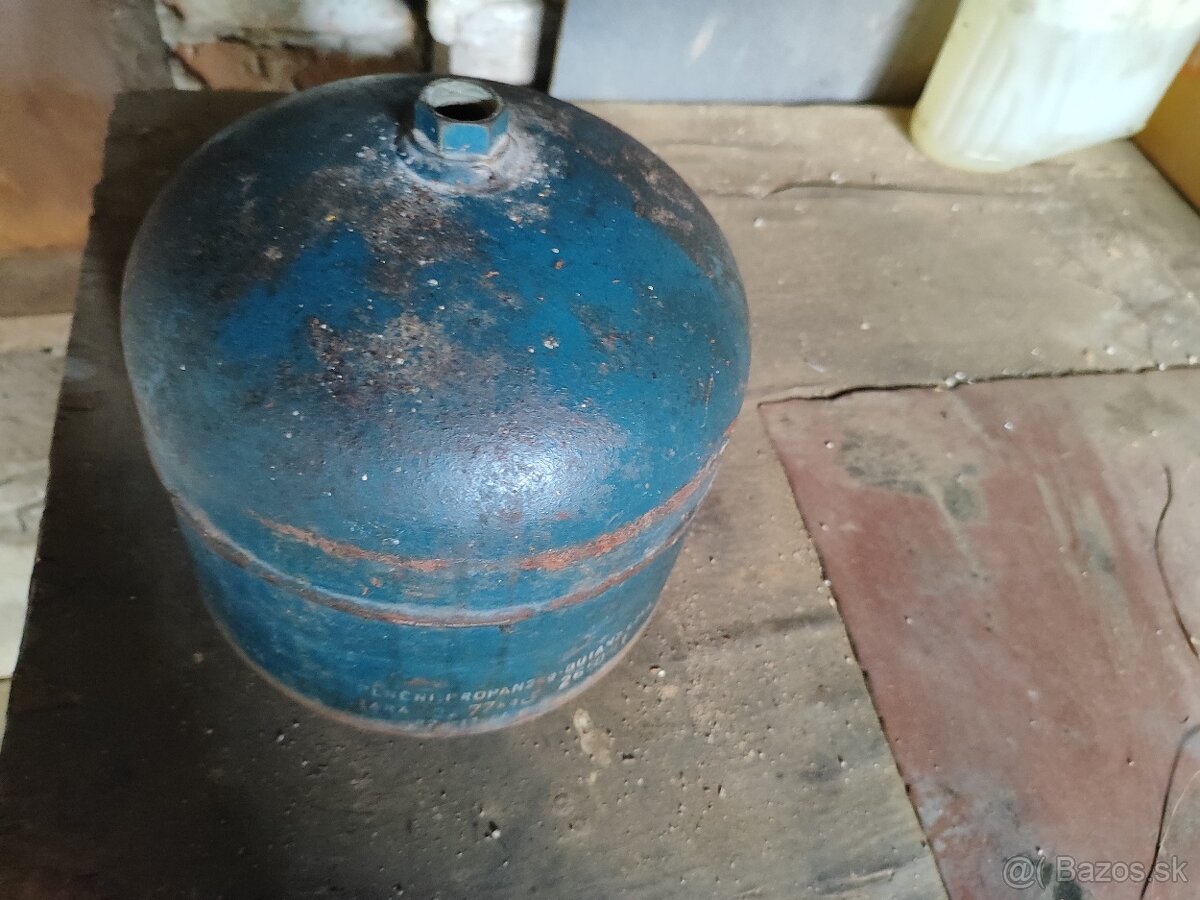 Plynová bomba