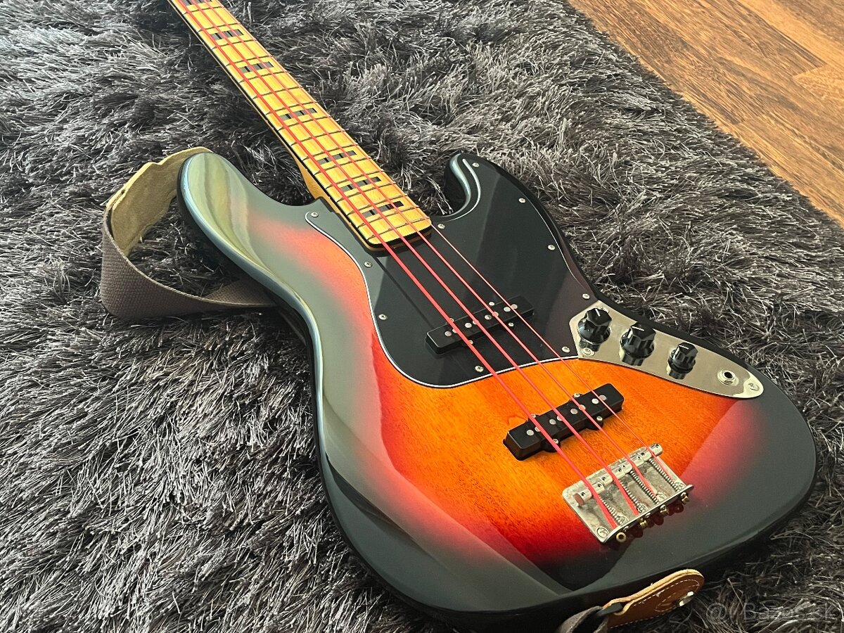 Basgitara Fender Squier Classic 70s Jazz Bass
