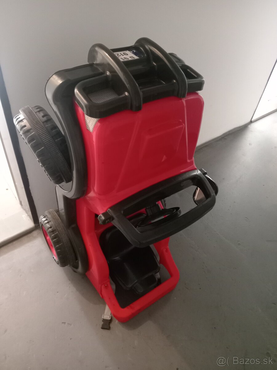 Elektrické autíčko džip