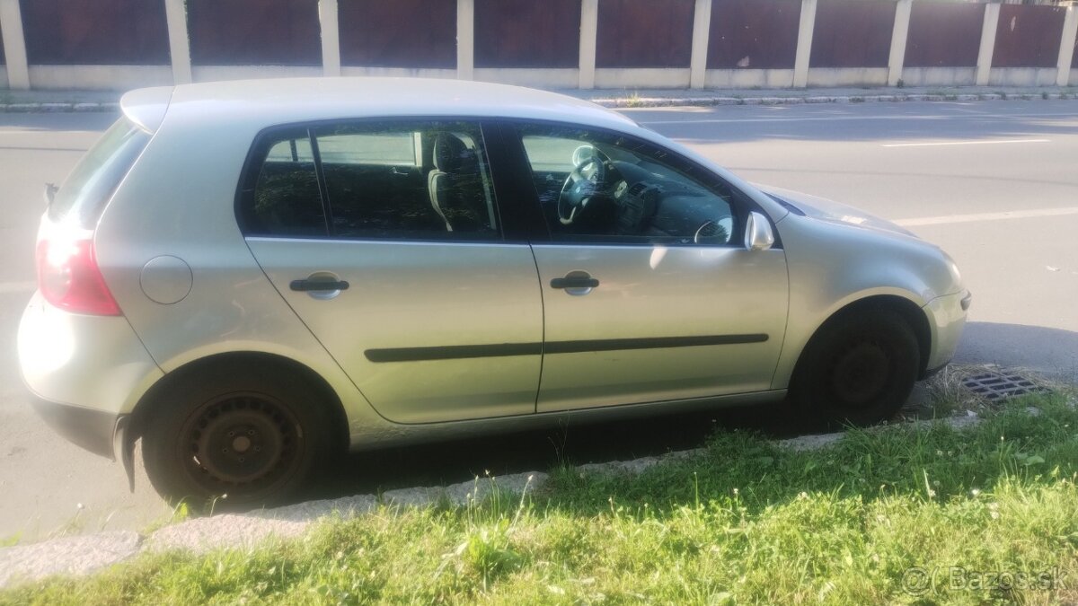 Predám VW golf 5 1.4 FSI - porucha motora