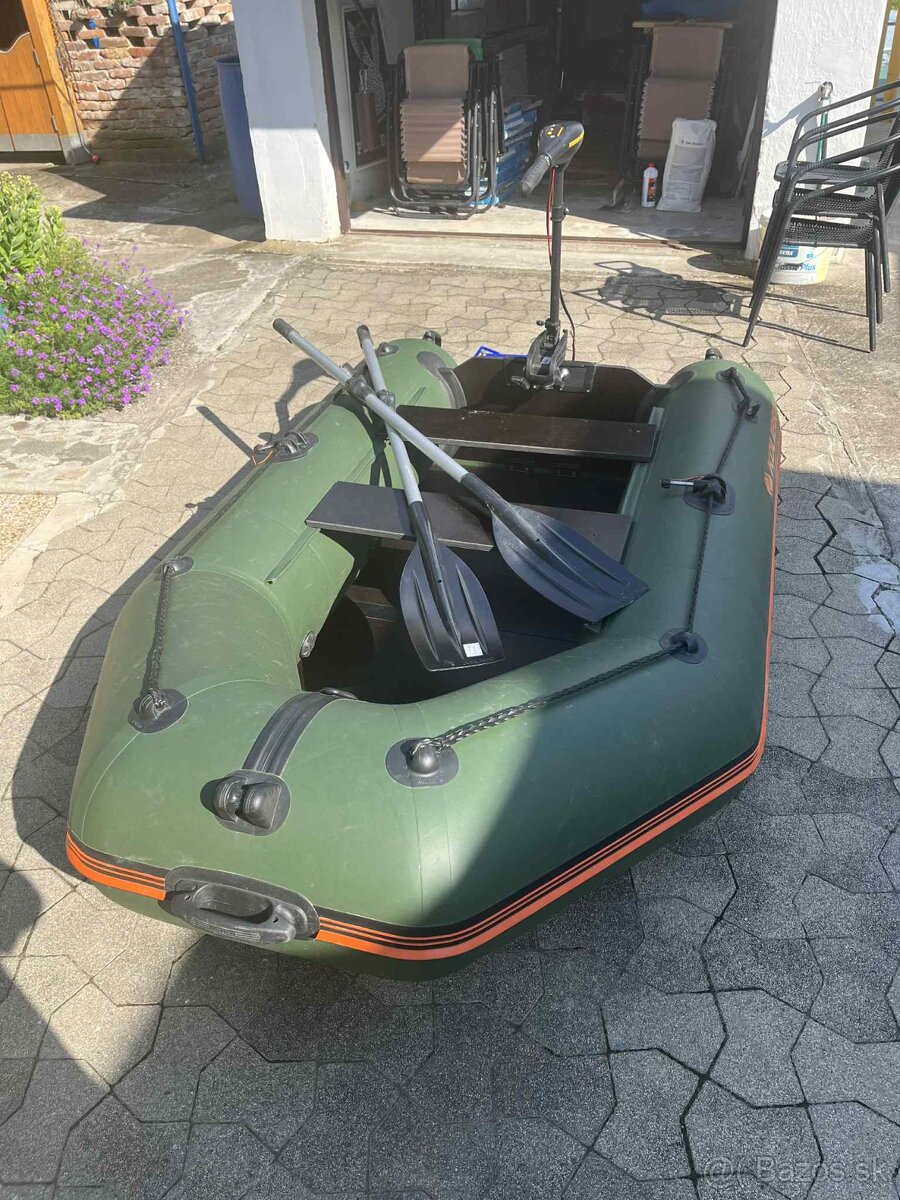 Nafukovací čln Kolibri KM 260 P