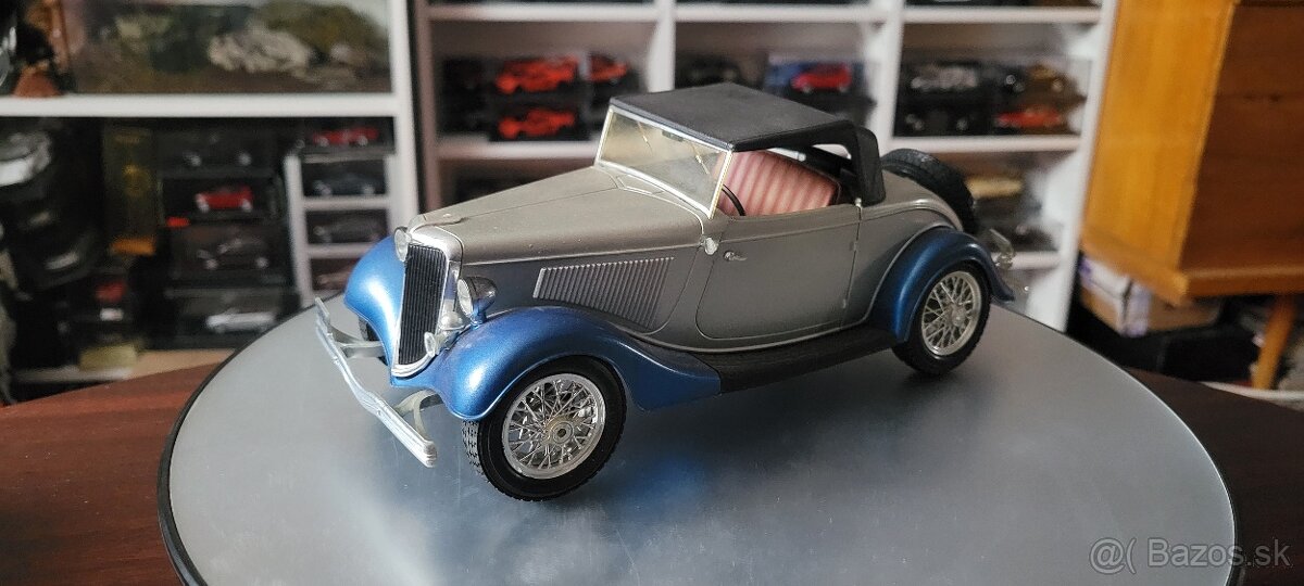 Predam model Ford V8 Roadster 1:19