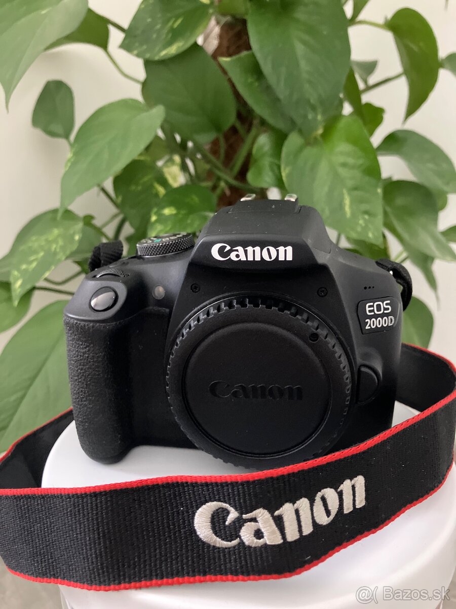 Canon eos 2000D
