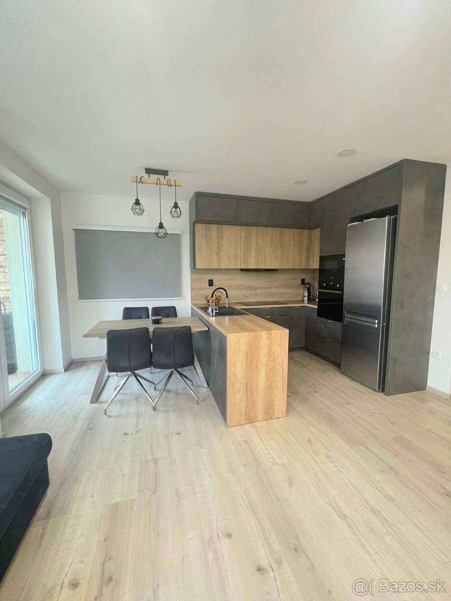 Moderný 3 izbový byt na predaj
