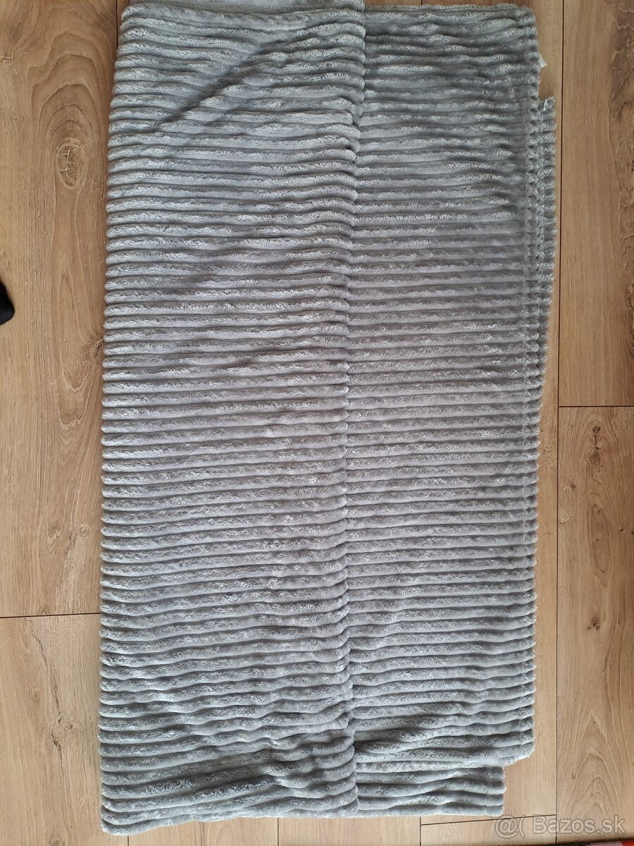 Deky sivé prúškovane teplé 180× 200 cm