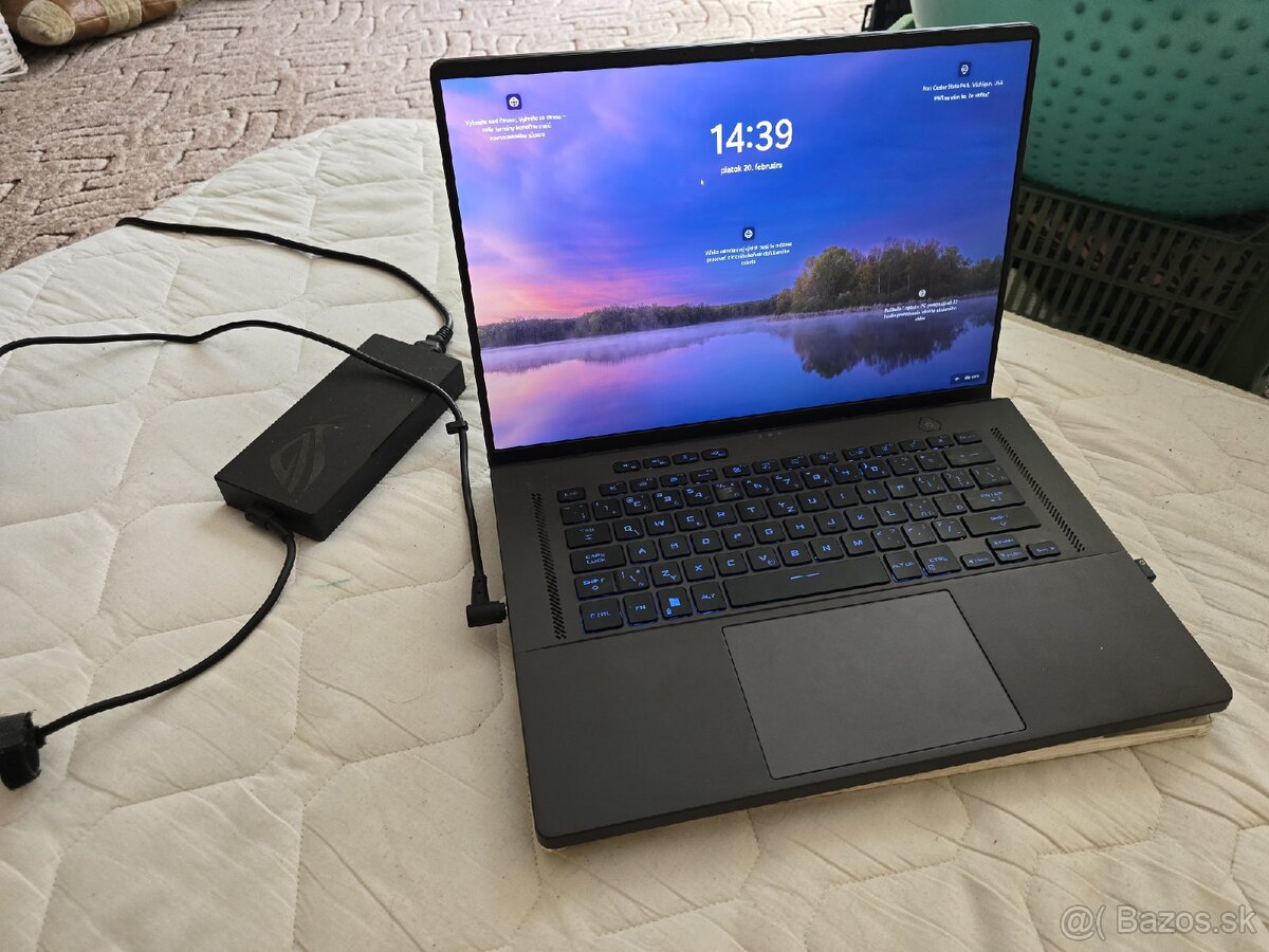 Asus ROG Zephyrus G16 (2023) RTX 4070