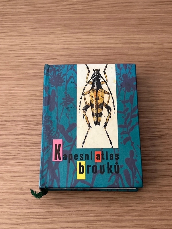 kapesní atlas brouků - vladimír javorek