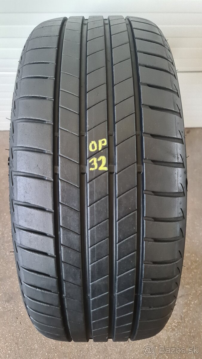 Letné pneumatiky 225/40 R19 Bridgestone