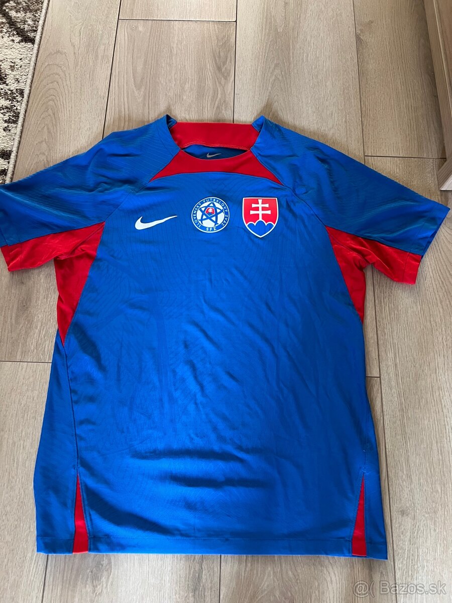 Original dres slovenskej repre.