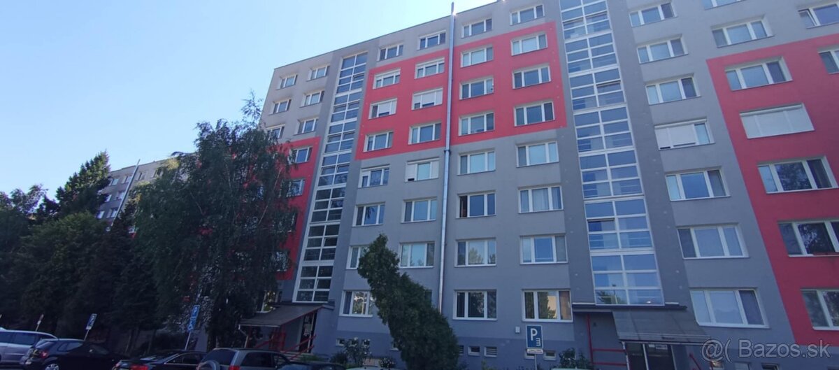 NA PREDAJ – 2-izbový byt, komplet rekonštrukcia, Rúbanisko I