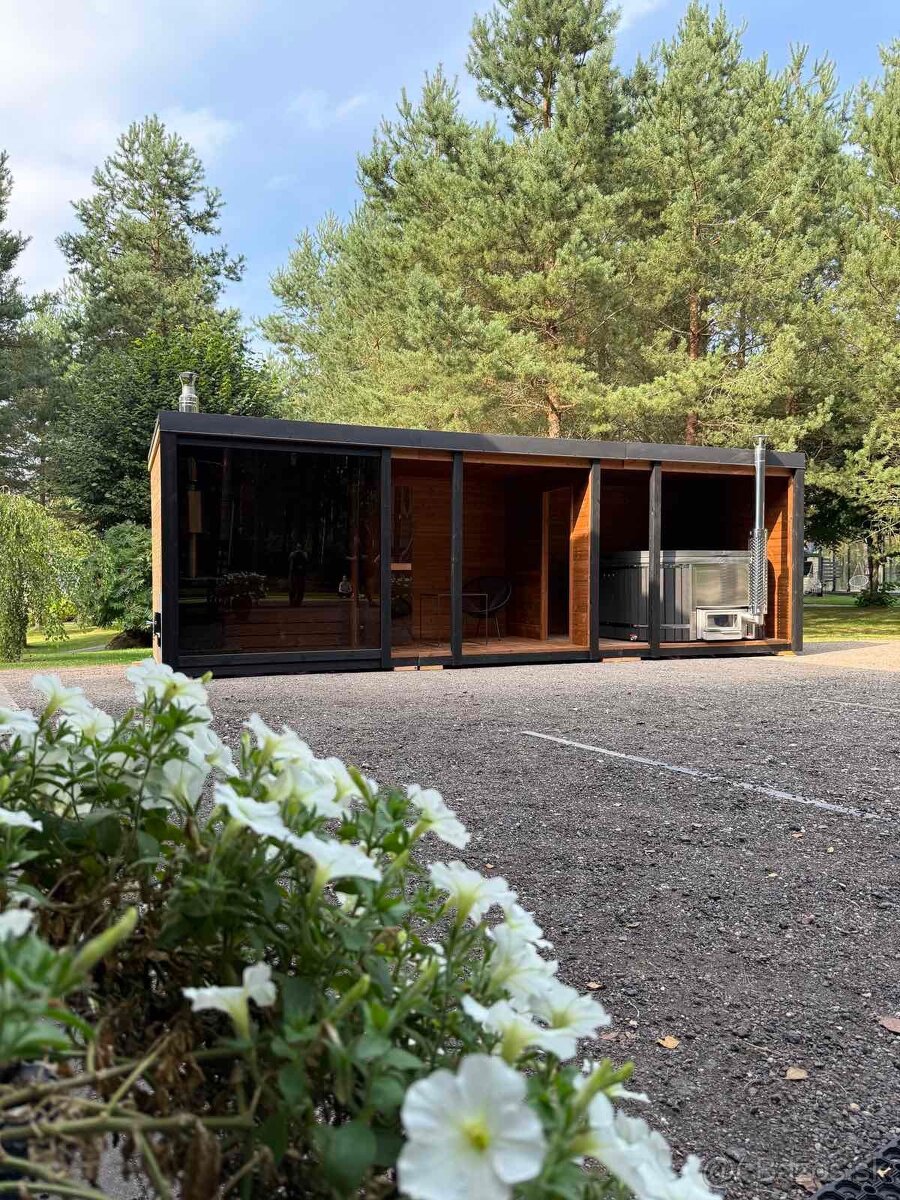 Sauna,kupacia kada,terasa,oddych,welnnes