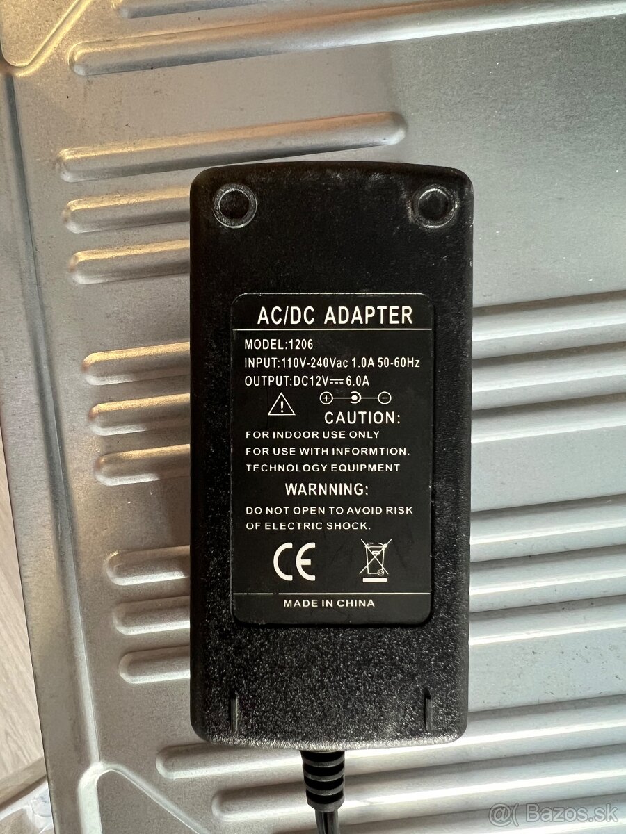 Kupim adapter 12V, 6A