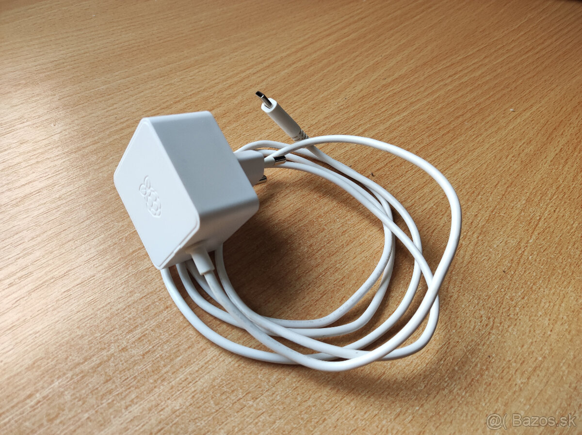 Originál Raspberry Pi USB-C zdroj 5V/3A