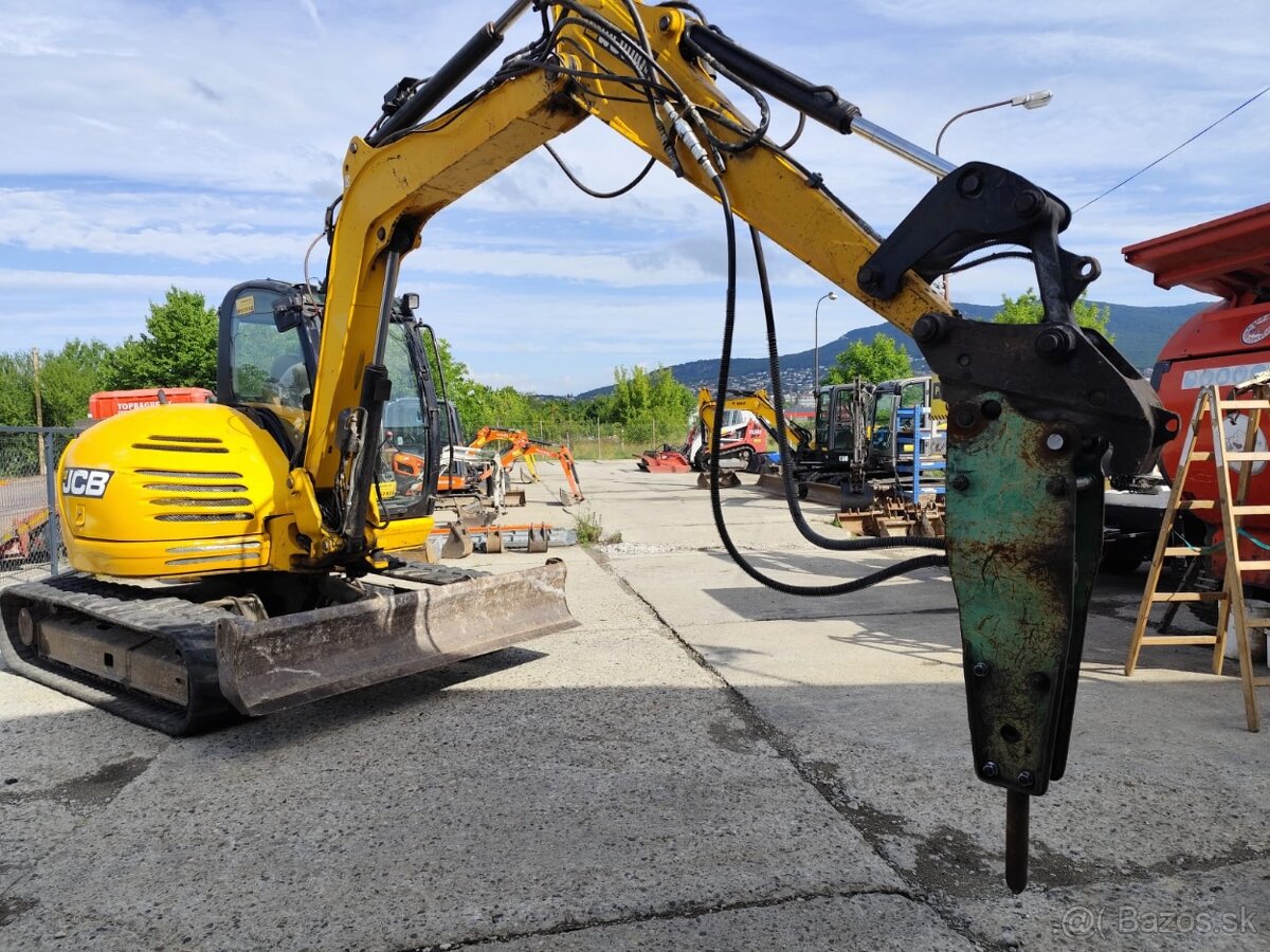 Buracie kladivo na bager, traktorbager.