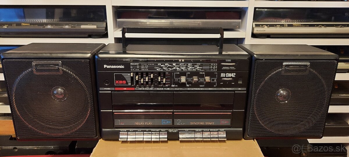 Predám rádiomagnetofóny Panasonic, Sony a JVC