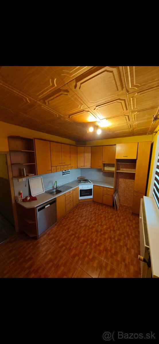 Vstavaná kuchynská linka